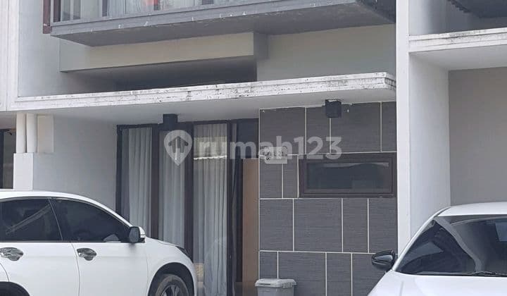 For Sale 2-Story Minimalist House in Greenwood Cluster, Sumarecon Primaya, Near Golden City Bekasi.