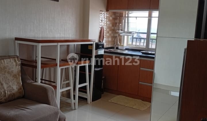 Apartemen Sudirman Suites Bandung Minimalis Terawat Clean dan No Smoking.