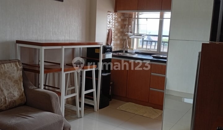 Apartemen Sudirman Suites Bandung Minimalis Terawat Clean dan No Smoking.