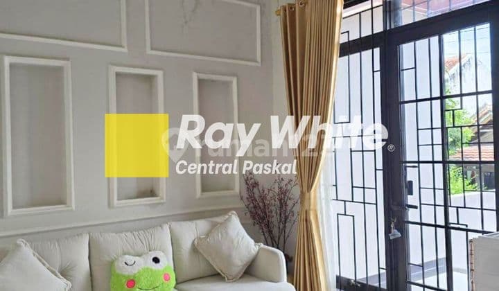 Rumah Cantik di Nagrak Cangkuang Bandung