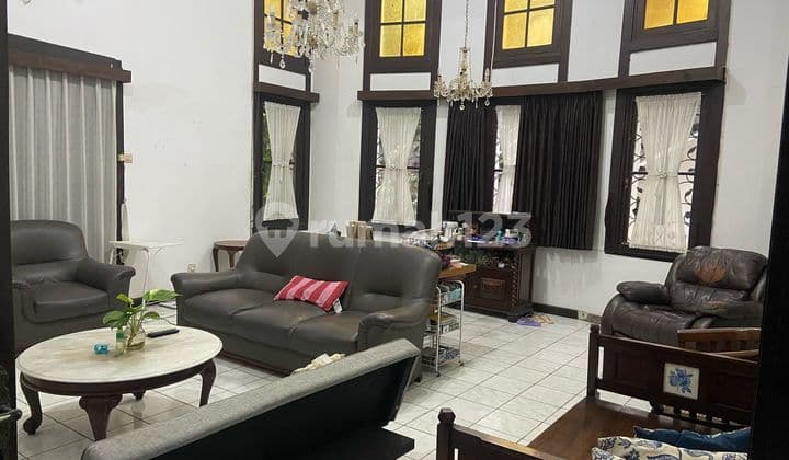 Di Jual Rumah Bangunan Heritage Type B Di Pusat Kota Bandung