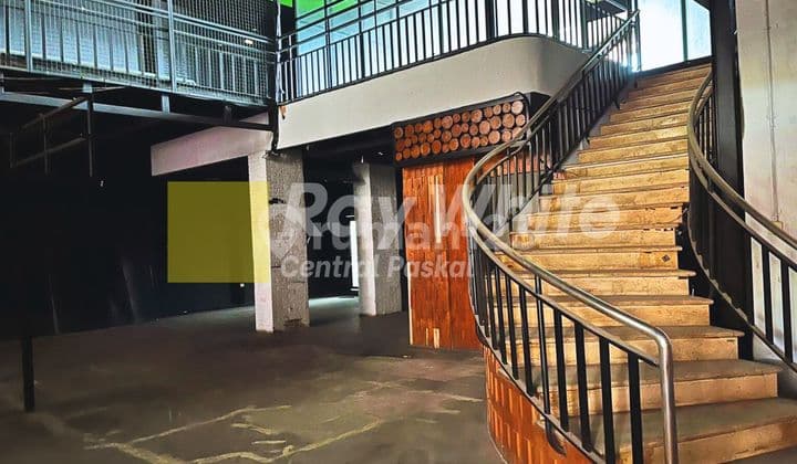 Ruang Usaha di Lokasi Strategis - Mainroad Cihampelas Kota Bandung