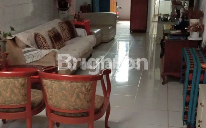 RUMAH KARTINI UK 10X37 GARASI 4 MOBIL,JALAN LEBAR JAKARTA PUSAT
