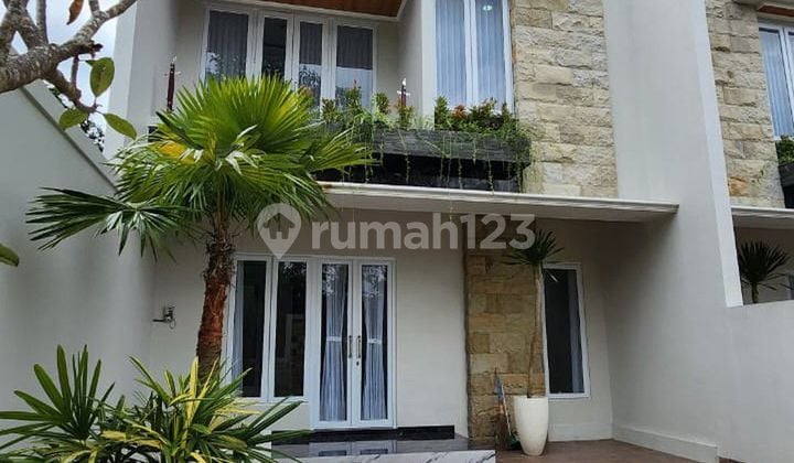 Rumah Mewah Lokasi Strategis Di Daerah Palagan Ngaglik Sleman