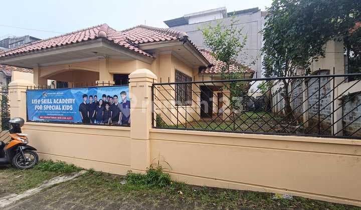 Rumah Lama Di Jl Siaga Darma Viii Pejaten Timur Ps Minggu Jakarta Selatan