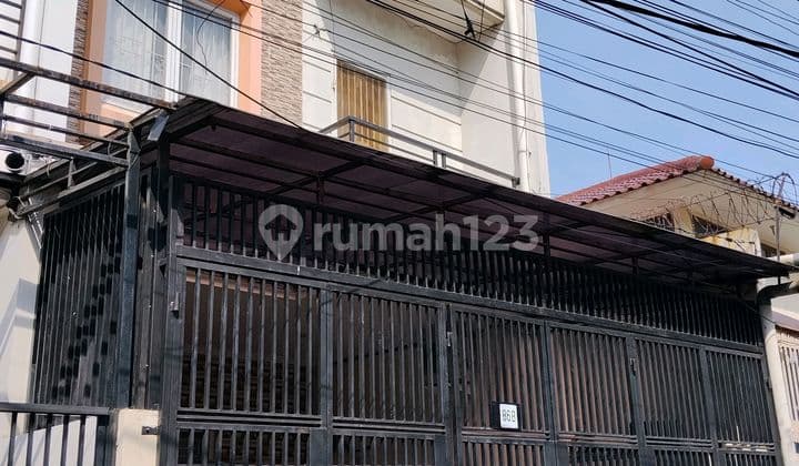 Rumah Lama 2lt Di Jl Sahabat Baru Duri Kepa Jakarta Barat