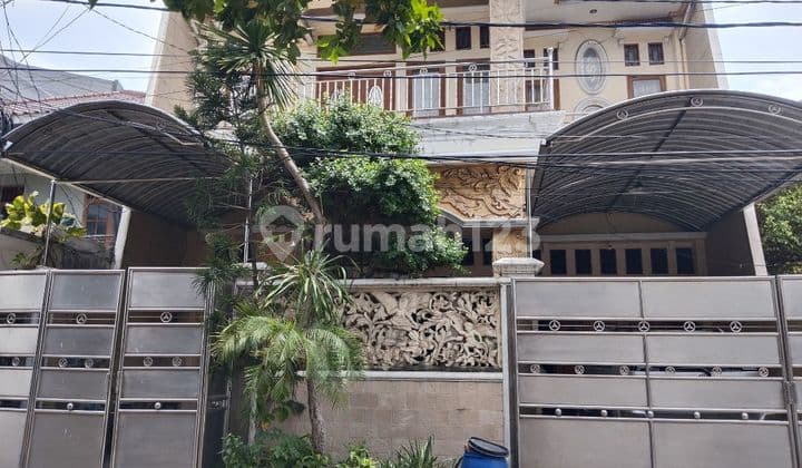 Rumah 2 Lantai Di Jln Kikir Kayu Putih Jaktim.