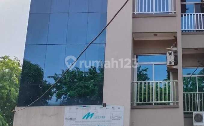 Ruko Komersil 4lt Di Jl Pahlawan Revolusi Pd Bambu Duren Sawit Jaktim