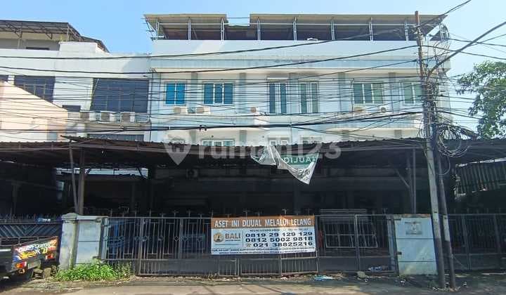 Bangunan Komersil Di Jl Dr Saharjo Ps Manggis Setiabudi Jakarta Selatan