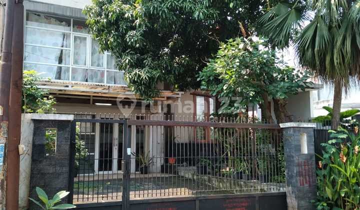 Rumah Asri Di Komp Deplu Jl Utama I Pd Aren Tangerang Selatan