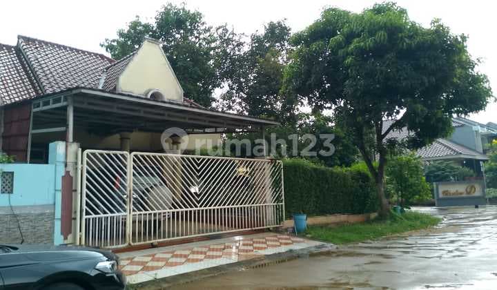 Rumah Hoek Asri Di Perum Bukit Serpong Mas Tangerang
