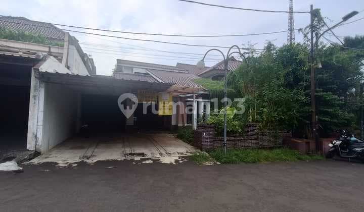 Rumah Tua Di Jl Warung Jati Timur Iia Pancoran Jakarta Selatan
