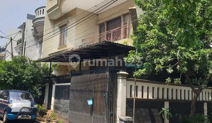Rumah Asri Di Jl Agung Barat 8 Tj Priok Sunter Agung Jakarta Utara