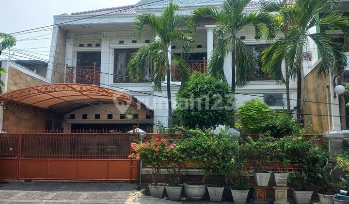 Rumah Mewah Murah 2 Lantei Terletak Di Jln Zamrut Raya Jakarta Pusat