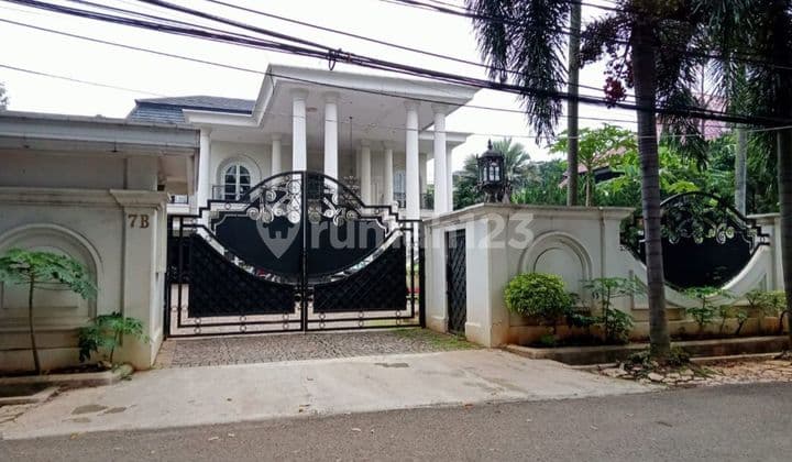 Rumah Mewah Pekarangan Luas 2 Lantai Di Jln Intan Ujung Kelurahan Cilandak Barat.kec Cilandak Jaksel