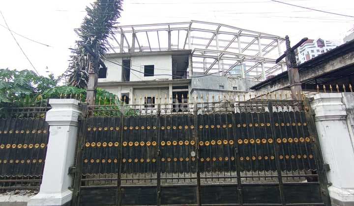Rumah Bangunan 60% Di Jl Cilandak Tengah Dalam Jakarta Selatan