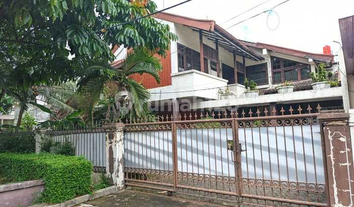 Rumah Lama Asri 2 Lantai Di Bintaro Sektor 1 Jl Bintaro Tengah Raya Jakarta Selatan