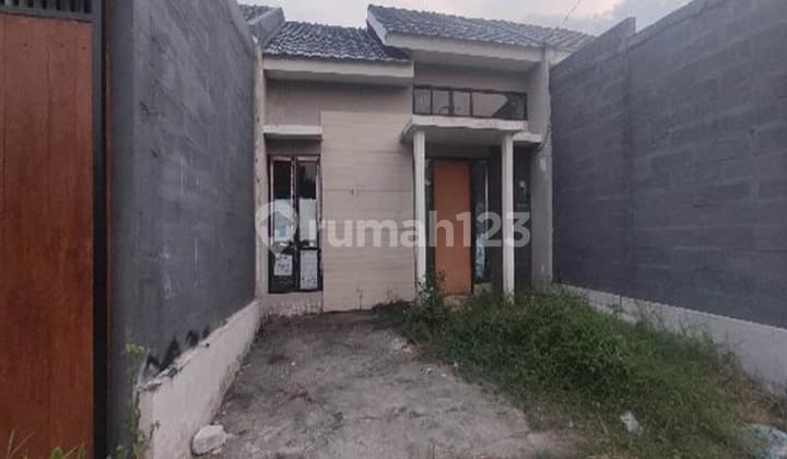 Rumah Bagus, Murah Dekat Jalan Tol Lokasi Kedamean Gresik