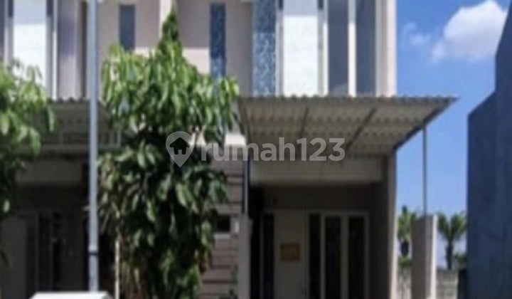 Rumah Siap Huni Dekat Kcm di Gresik