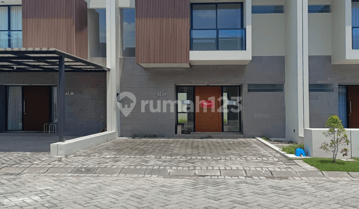 Nice House in Central Park Juanda Sidoarjo Nice House in Central Park Juanda Sidoarjo