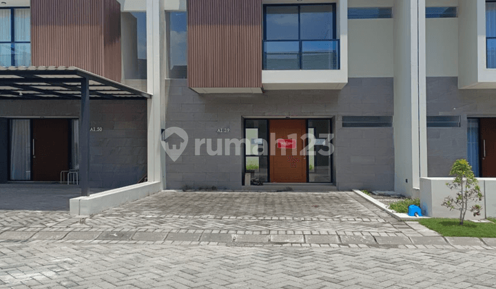 Rumah Bagus di Central Park Juanda Sidoarjo
