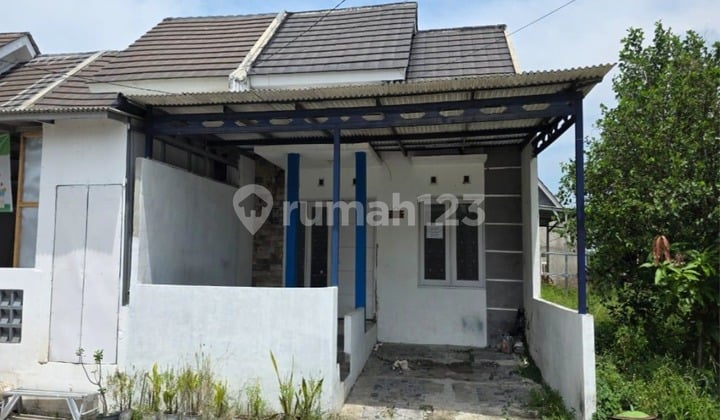 Rumah Dijual Bagus, Murah, Dekat dengan Akses Jalan Tol