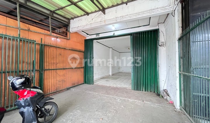 Ruko 2 Lantai di Pinggir Jalan yg Ramai Pondok Gede