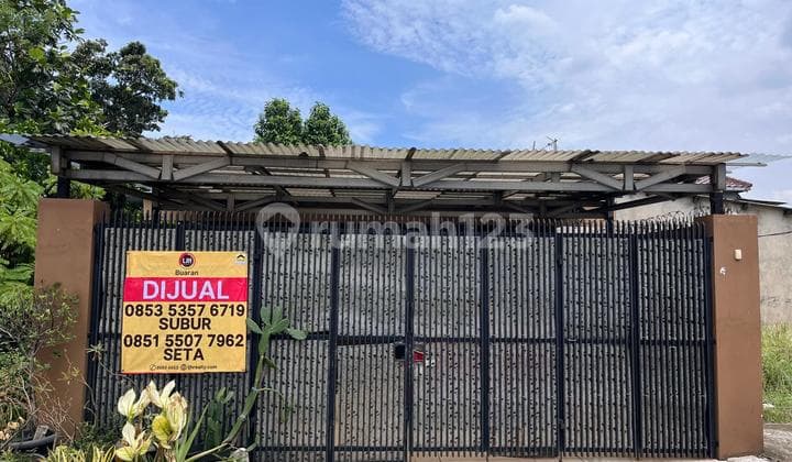 House for Sale with Rental Units in Pondok Kopi