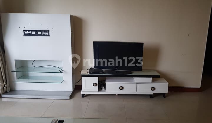 Dijual Apartemen Kondominium Taman Anggrek 2Br Type Corner