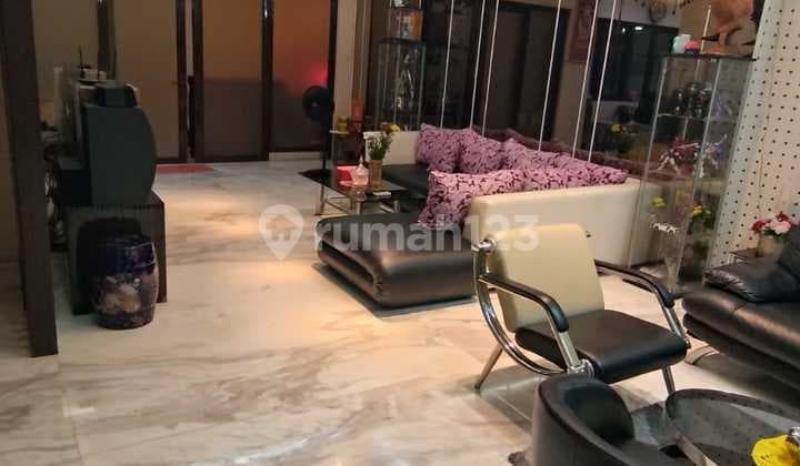 Springhill Fully Furnished Cantik 9X17 Hadap Selatan