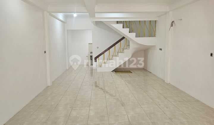 Ruko Hibrida Raya Tinggal Masuk SIap Pakai Jadi Duit