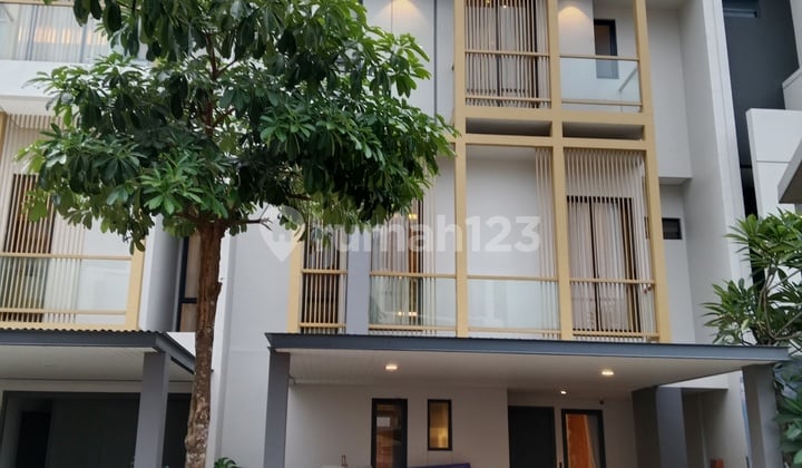 Rumah Cantik 3 Lantai Ala Jepang Di Bsd City