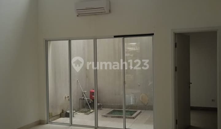 For Rent House The Riviera Size 8x15 Tangerang