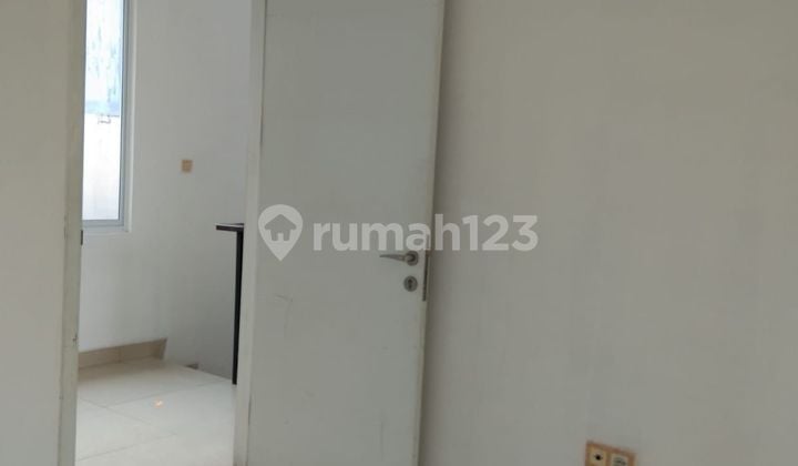 Disewakan Rumah 6x15 3br Green Lake City Cluster Australia