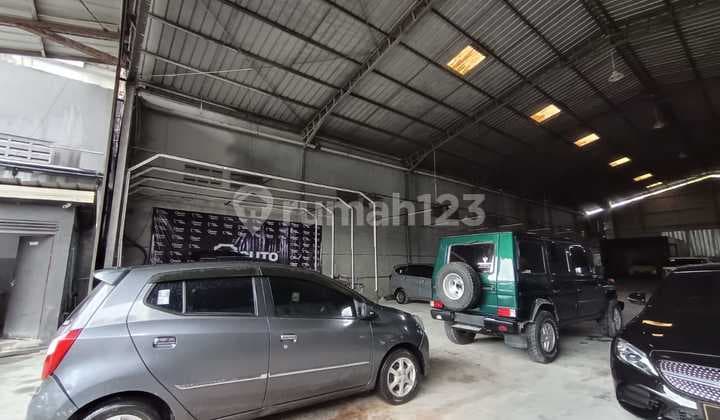Warehouse for rent, 800 m² in DPR subdivision.