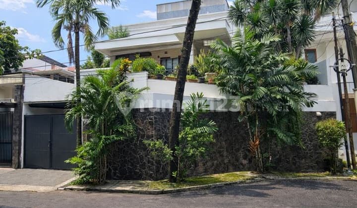 Rumah Bukit Cinere Indah Lingkungan Asri One Gate System