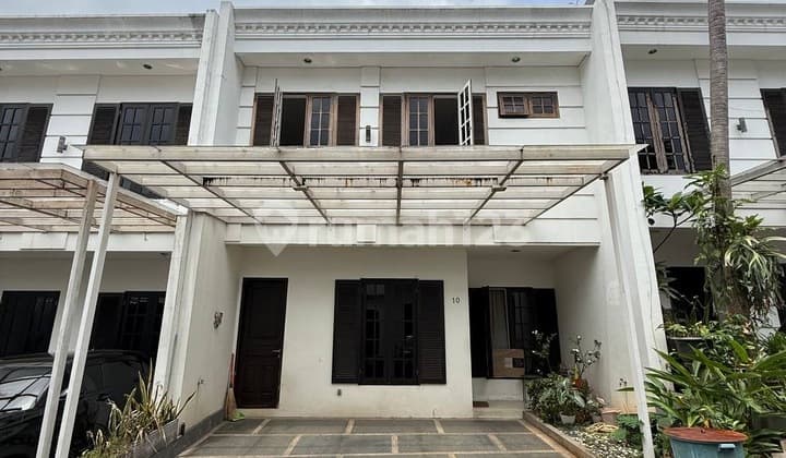 Rumah Secondary Terawat & Siap Huni Private Townhouse Lebak Bulus