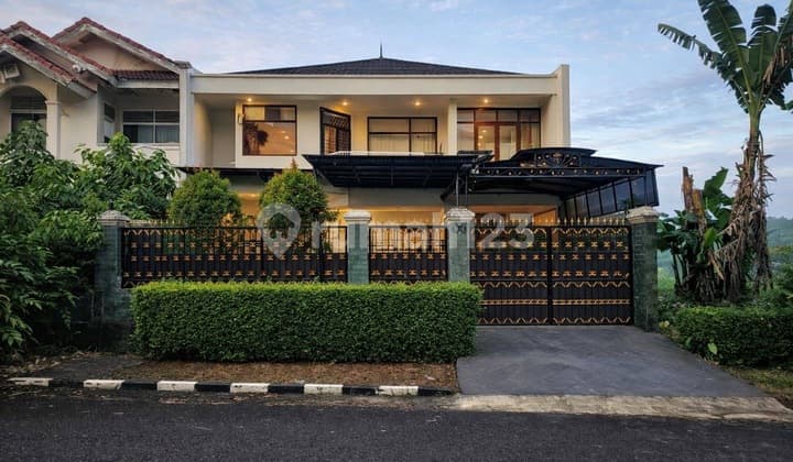 Best Deal Cinere! Rumah Dalam Komplek di Lingkungan Elite