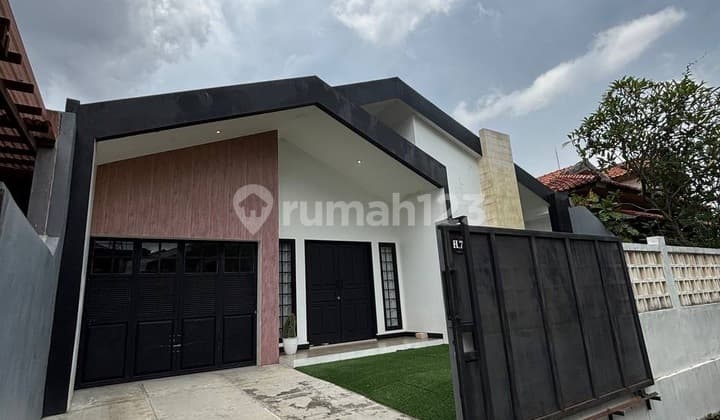 Rumah Full Furnished Tinggal Bawa Koper Megapolitan Cinere