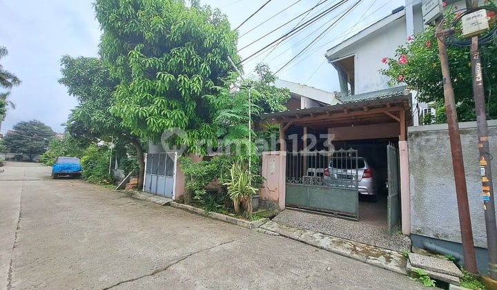 Rumah 2 Lantai Mega Cinere Lokasi Strategis Dekat Tol Brigif