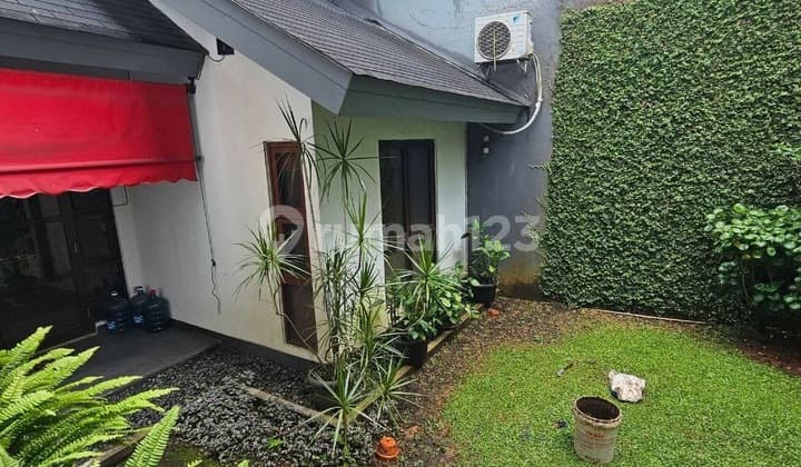 Rumah Luas 3 Bangunan Fatmawati Cocok untuk Keluarga Besar