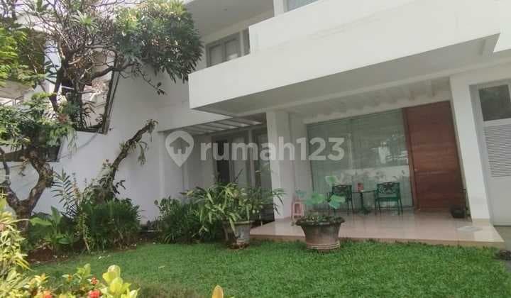 Dijual Rumah Mewah Interkon Kebon Jeruk 450m2 Boulevard Ada Kolam Renang Dan Taman SHM Bisa Kpr Nego Sampai Deal