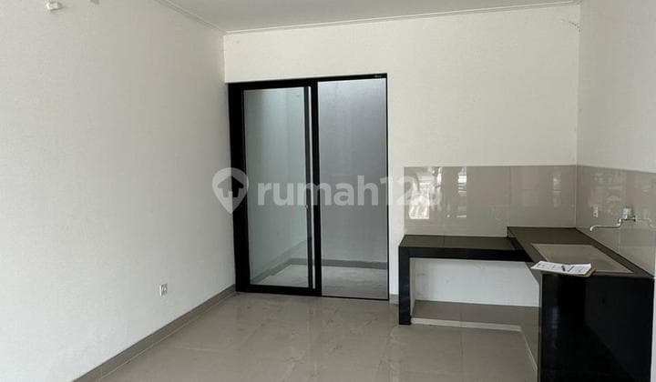 Dijual rumah pik2 6x15 2 lantai cluster favourite miami brand new