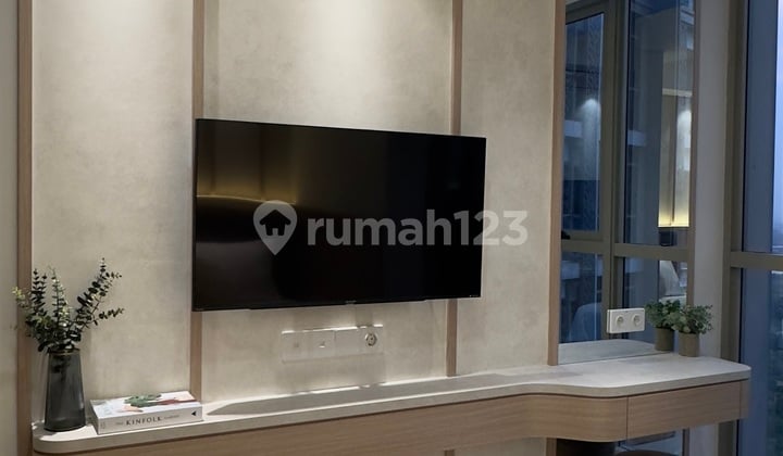 Apartement Gold Coast 1 BR Full Furnished