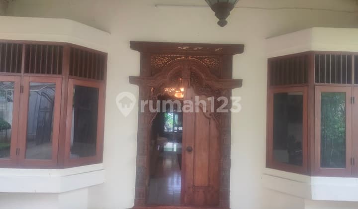 Di Jual Rumah Mewah Di Komplek Deplu Tangerang Kota
