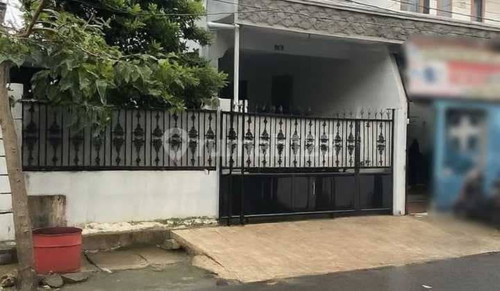 Di Jual Cepat Rumah di Komplek Taman Asri Cipadu Tangerang Kota