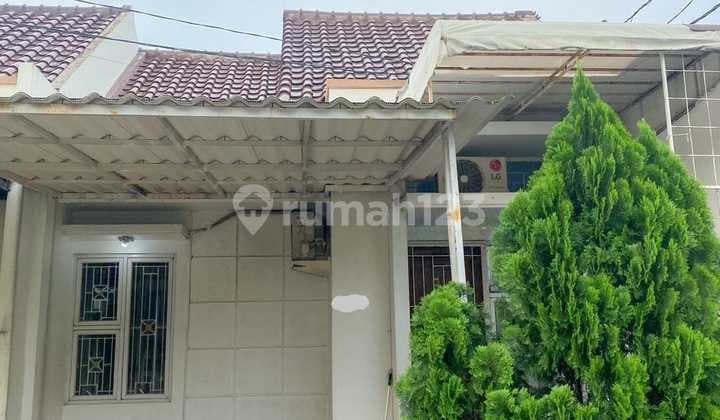D Jual Rumah di Komplek Trevista Ciputat Residence Tangerang