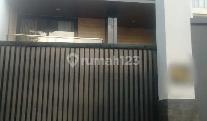 Di Jual Rumah Mewah Full Furnished Strategis Kebon Jeruk Dekat Permata Hijau Jakarta Barat