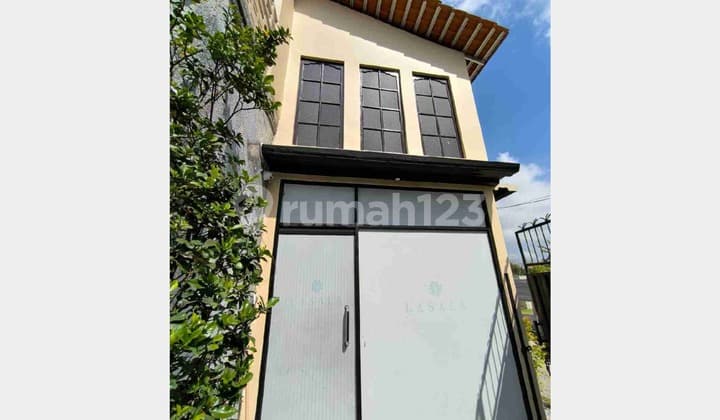 For Rent 1 Room Mezzanine Umalas Bali