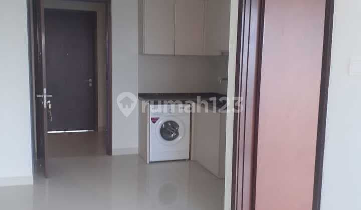 Apartement Puri Mansion 1 BR Semi Furnished Bagus